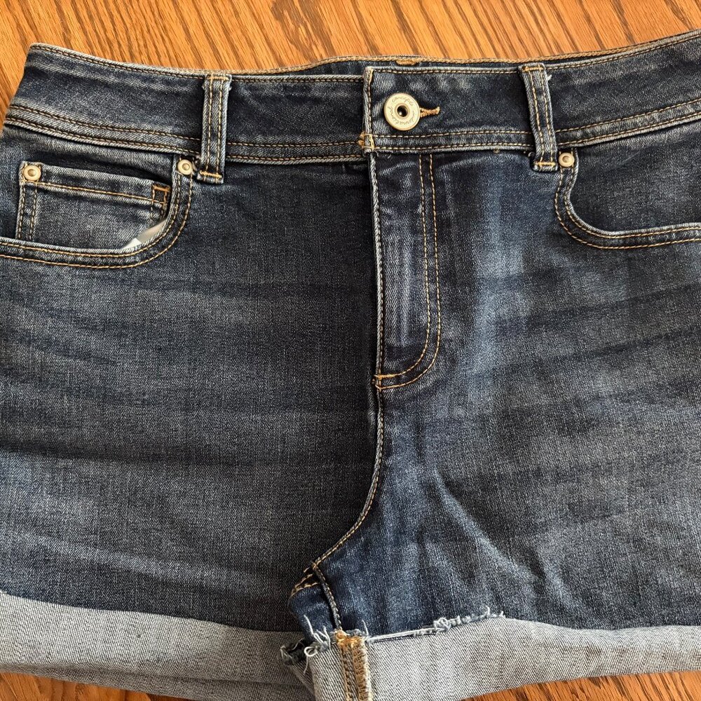 INC Denim Women’s Cut Off Stretch Denim Shorts - High Rise 8 Regular Fit